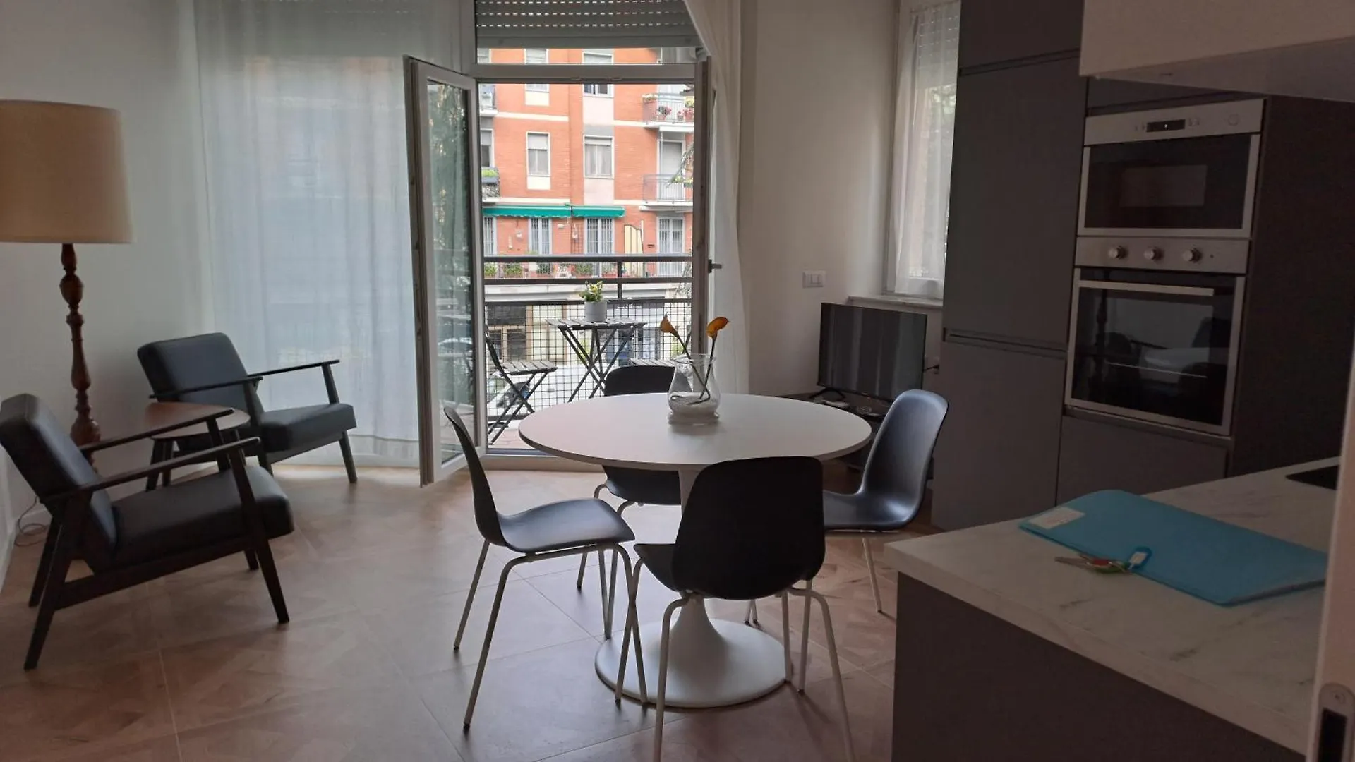 Il Nido Di Ely Nel Quartiere Dei Fiori Apartment Milan