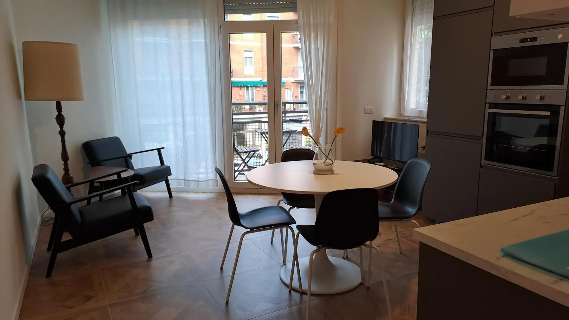Il Nido Di Ely Nel Quartiere Dei Fiori Apartment Milan